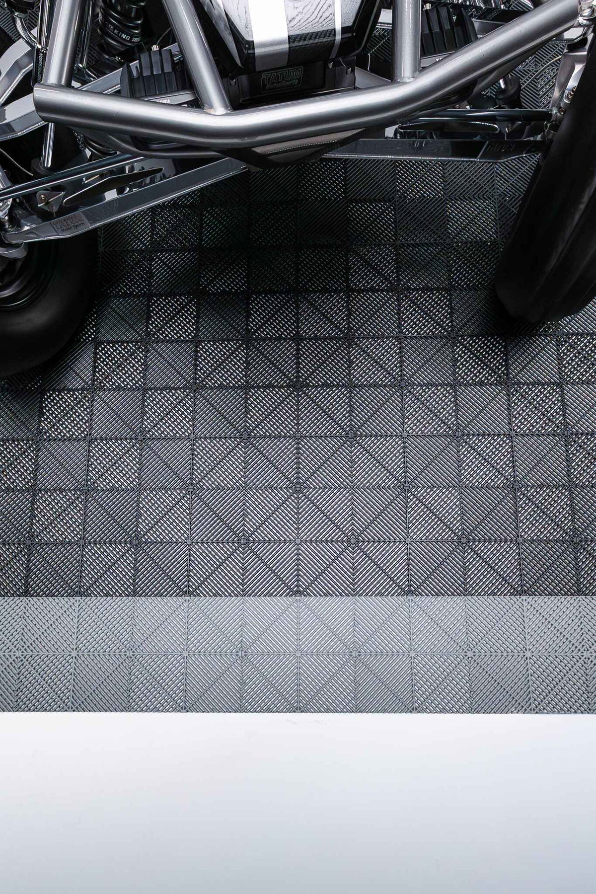 Interlocking Products 15.75" x 15.75" Interlocking Tiles
