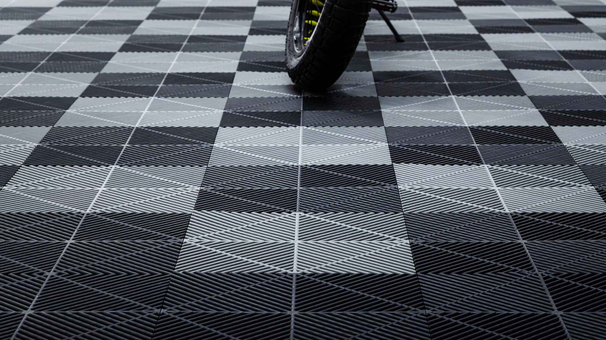 Interlocking Products 15.75" x 15.75" Interlocking Tiles