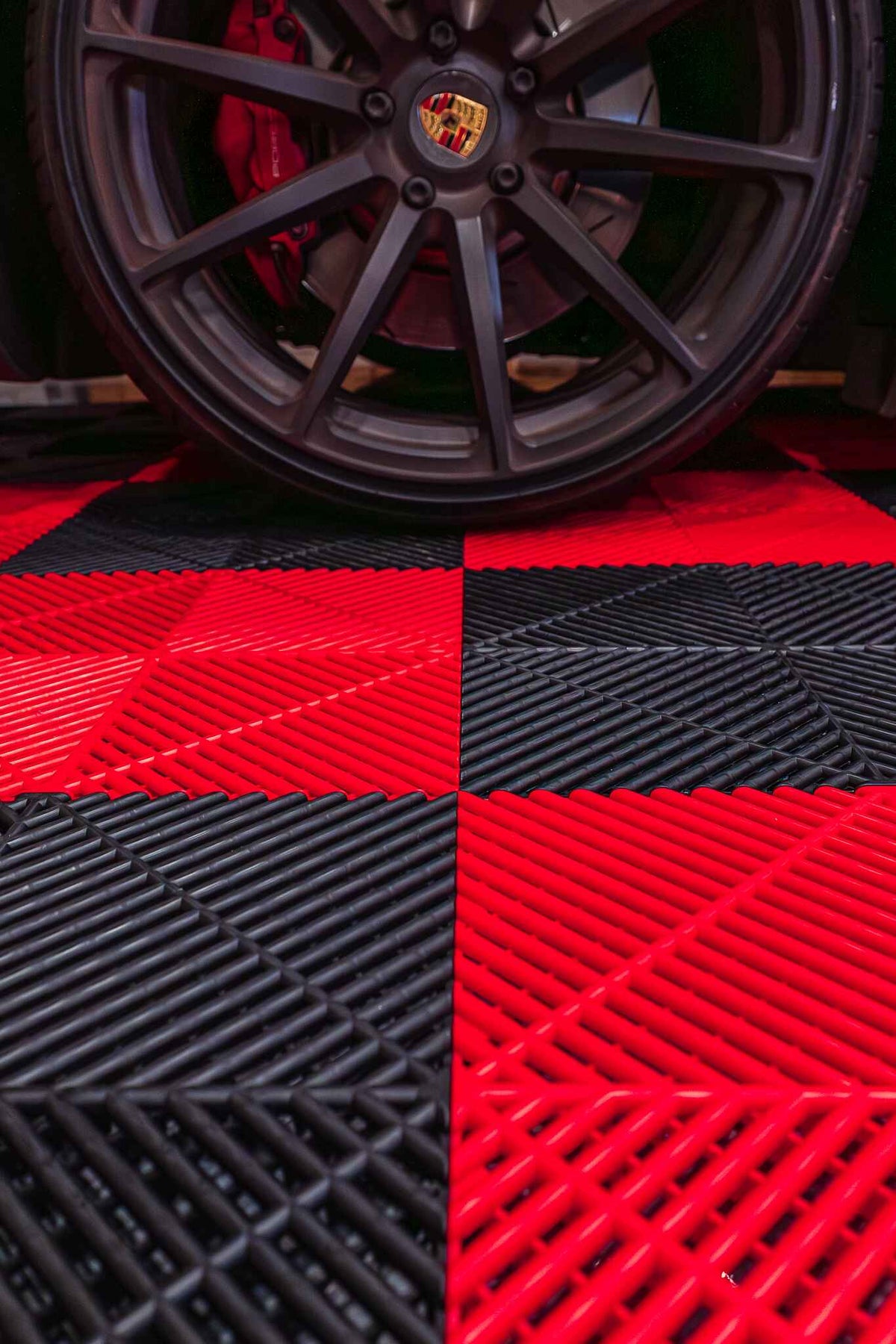 Interlocking Products 15.75" x 15.75" Interlocking Tiles