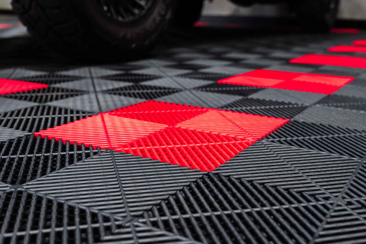Interlocking Products 15.75" x 15.75" Interlocking Tiles