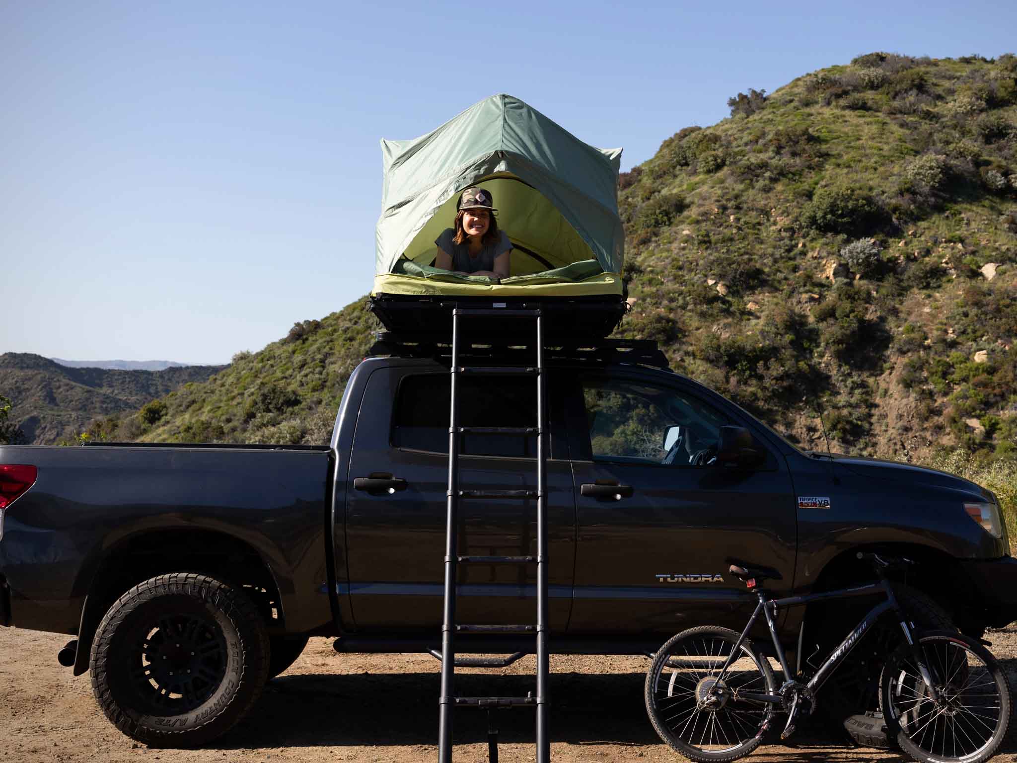 C6 OUTDOOR REV ROOF TOP TENT X