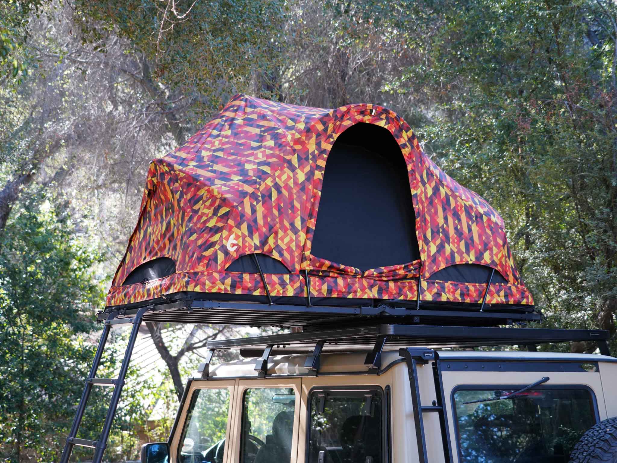 REV ROOF TOP TENT X (Ember Black Out)