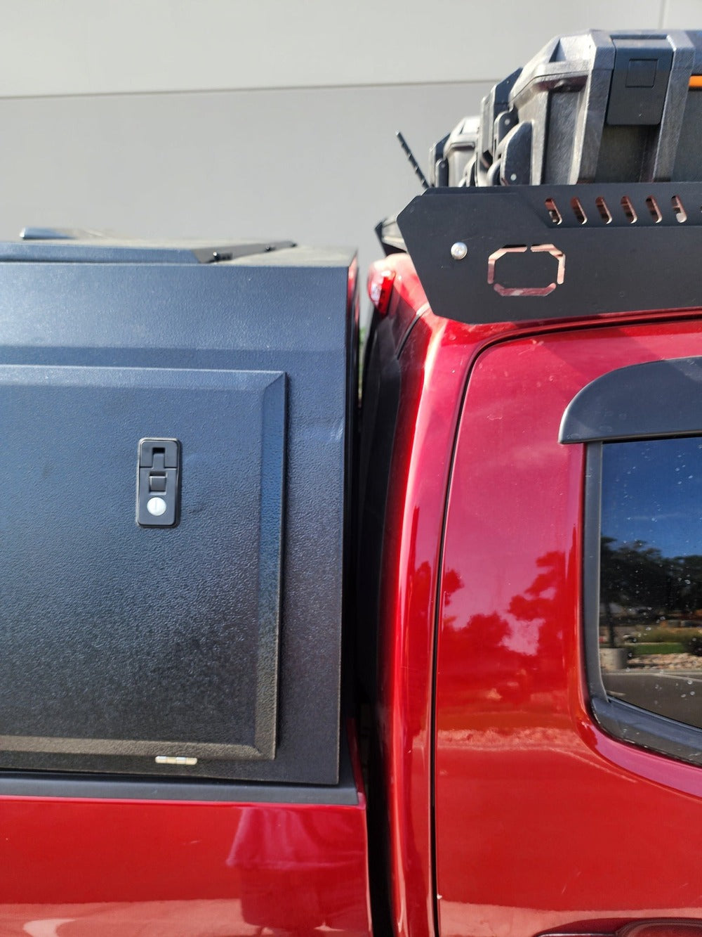 GAIA Campers 3rd Gen Toyota Tacoma Shortbed Shadow Top Truck Cap - 2016+