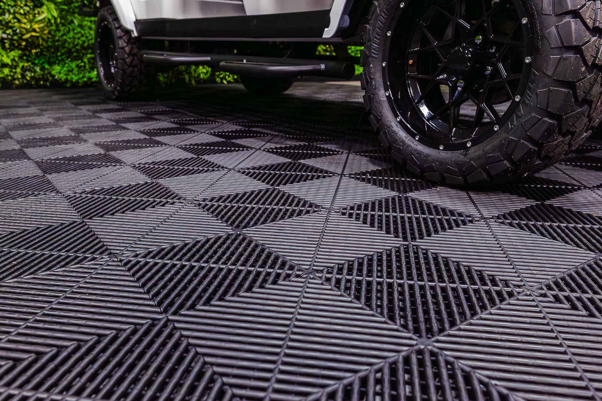 Interlocking Products 15.75" x 15.75" Interlocking Tiles