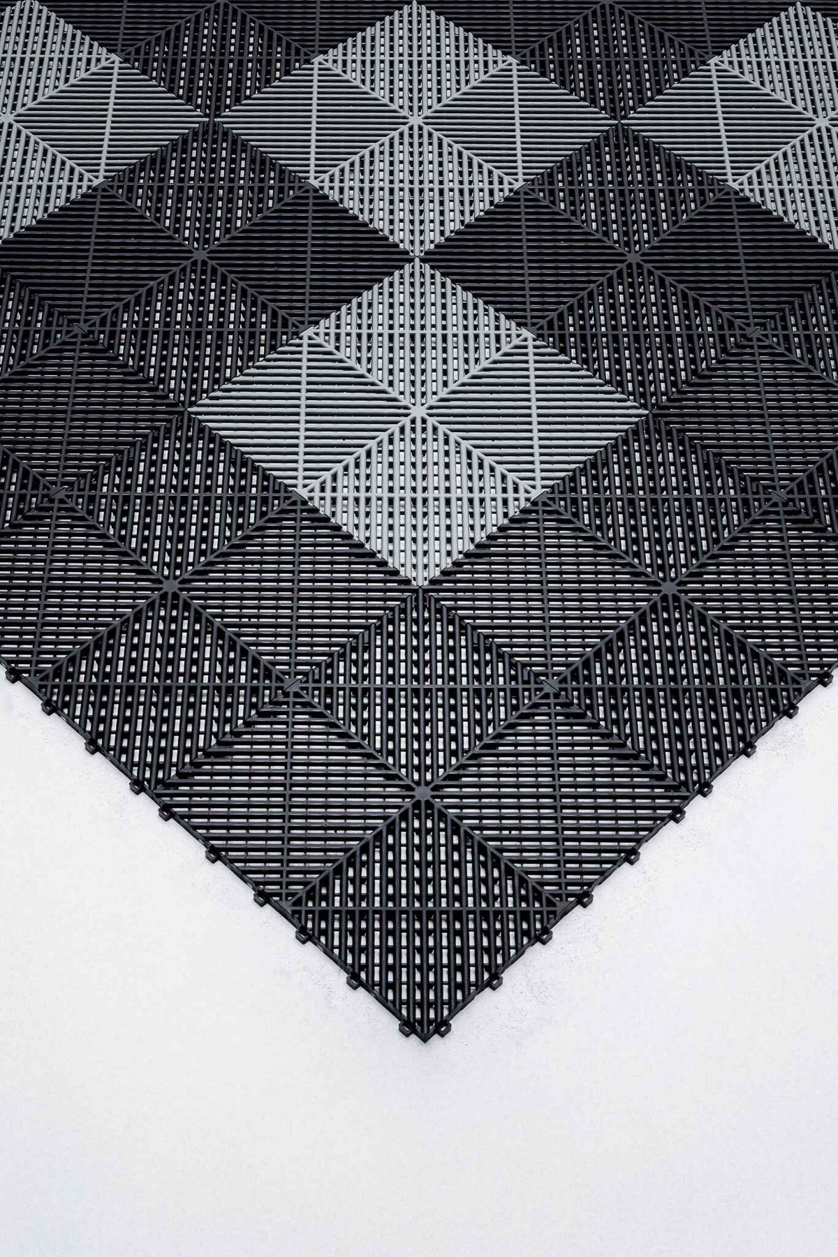 Interlocking Products 15.75" x 15.75" Interlocking Tiles