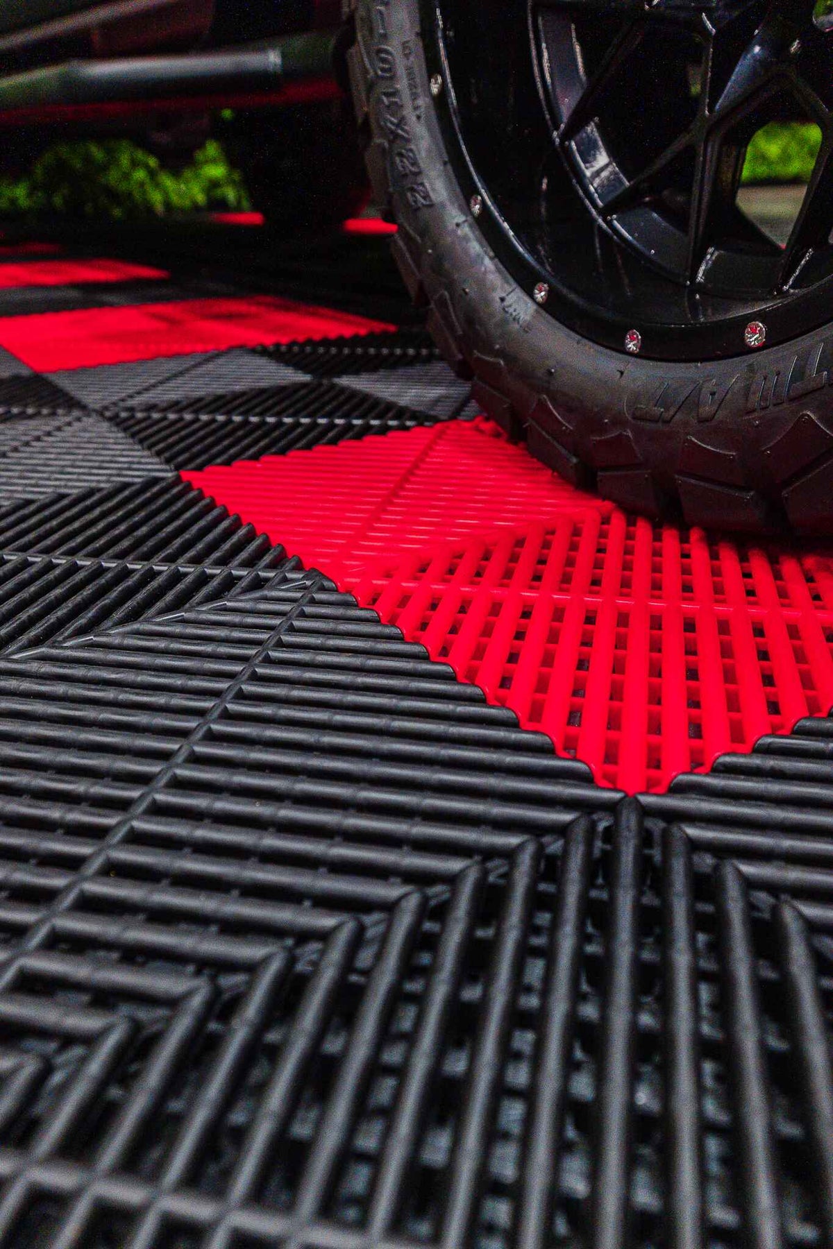 Interlocking Products 15.75" x 15.75" Interlocking Tiles