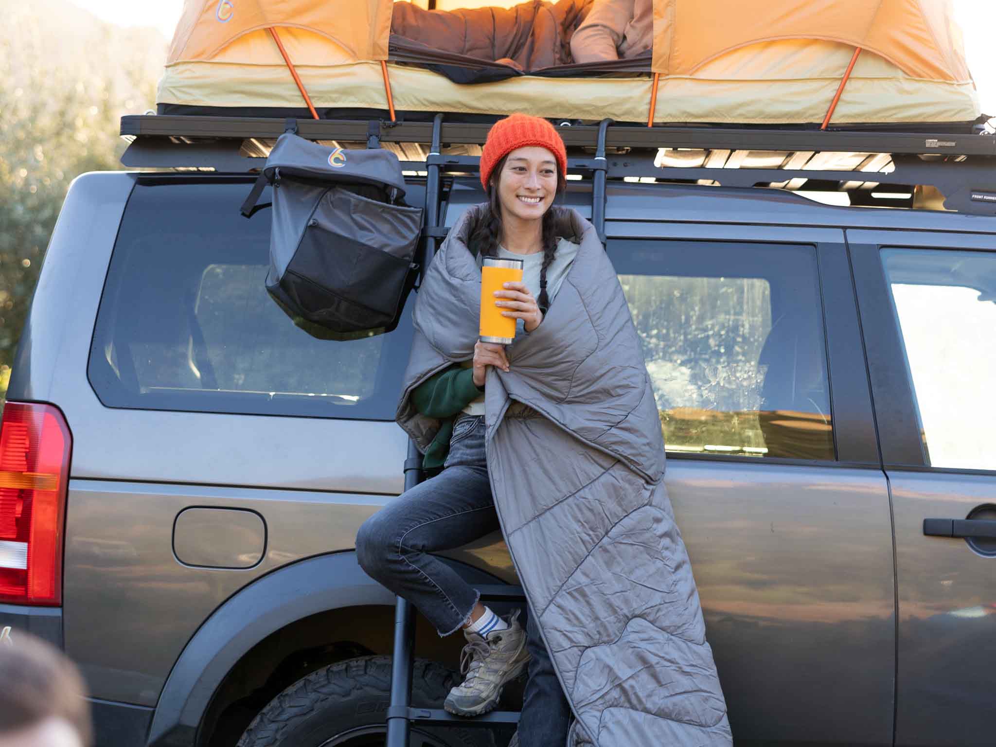 C6 OUTDOOR MUTHATUCKA BLANKET