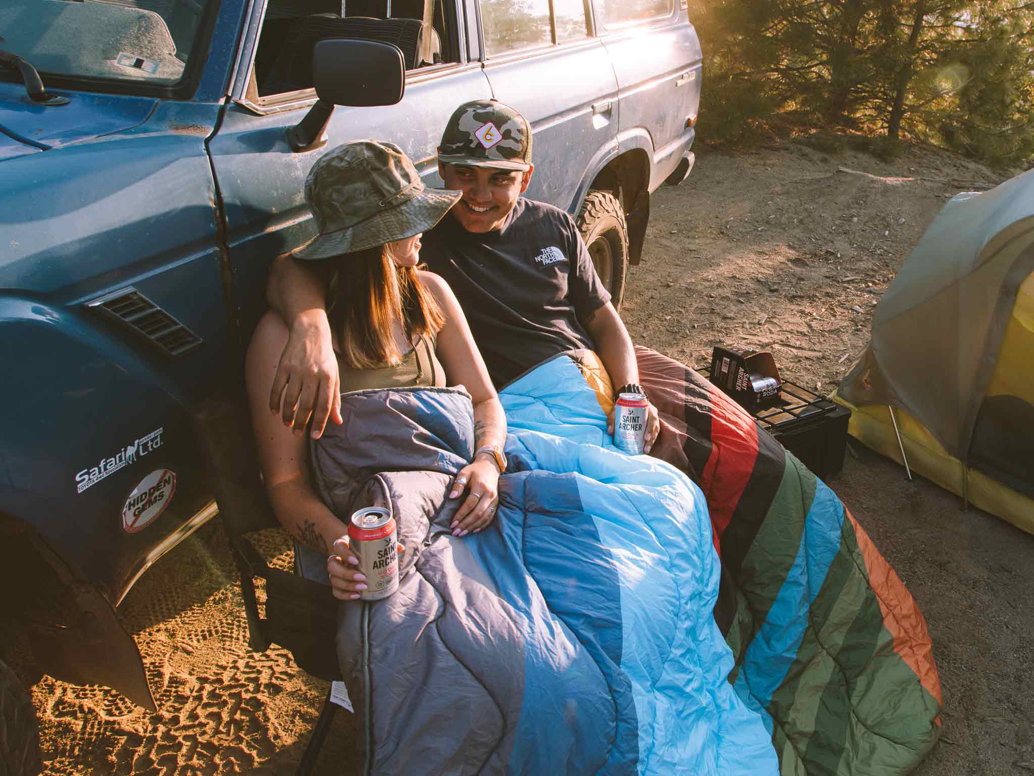 C6 OUTDOOR MUTHATUCKA BLANKET