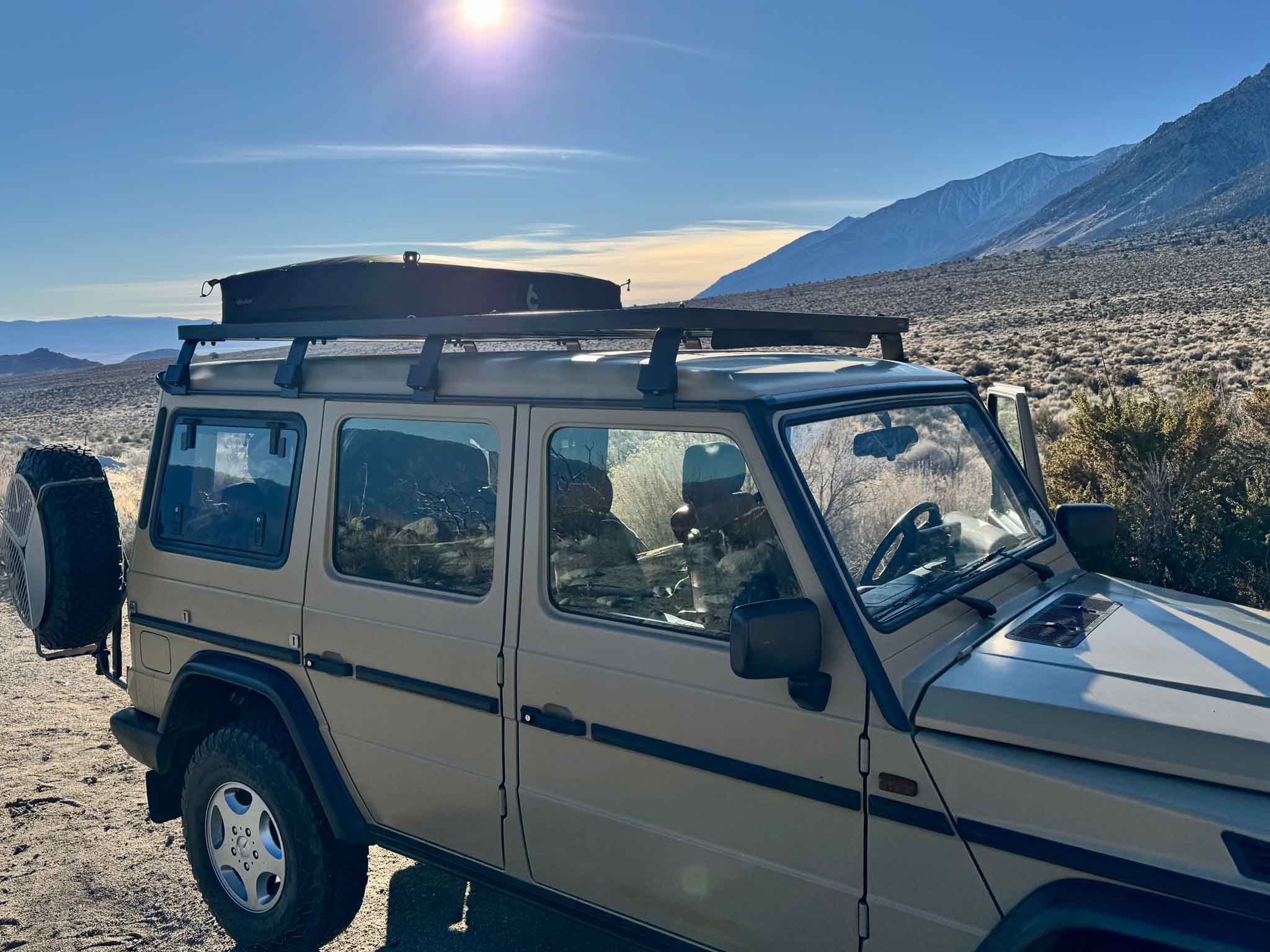 C6 OUTDOOR REV TENT (Ember Black Out)