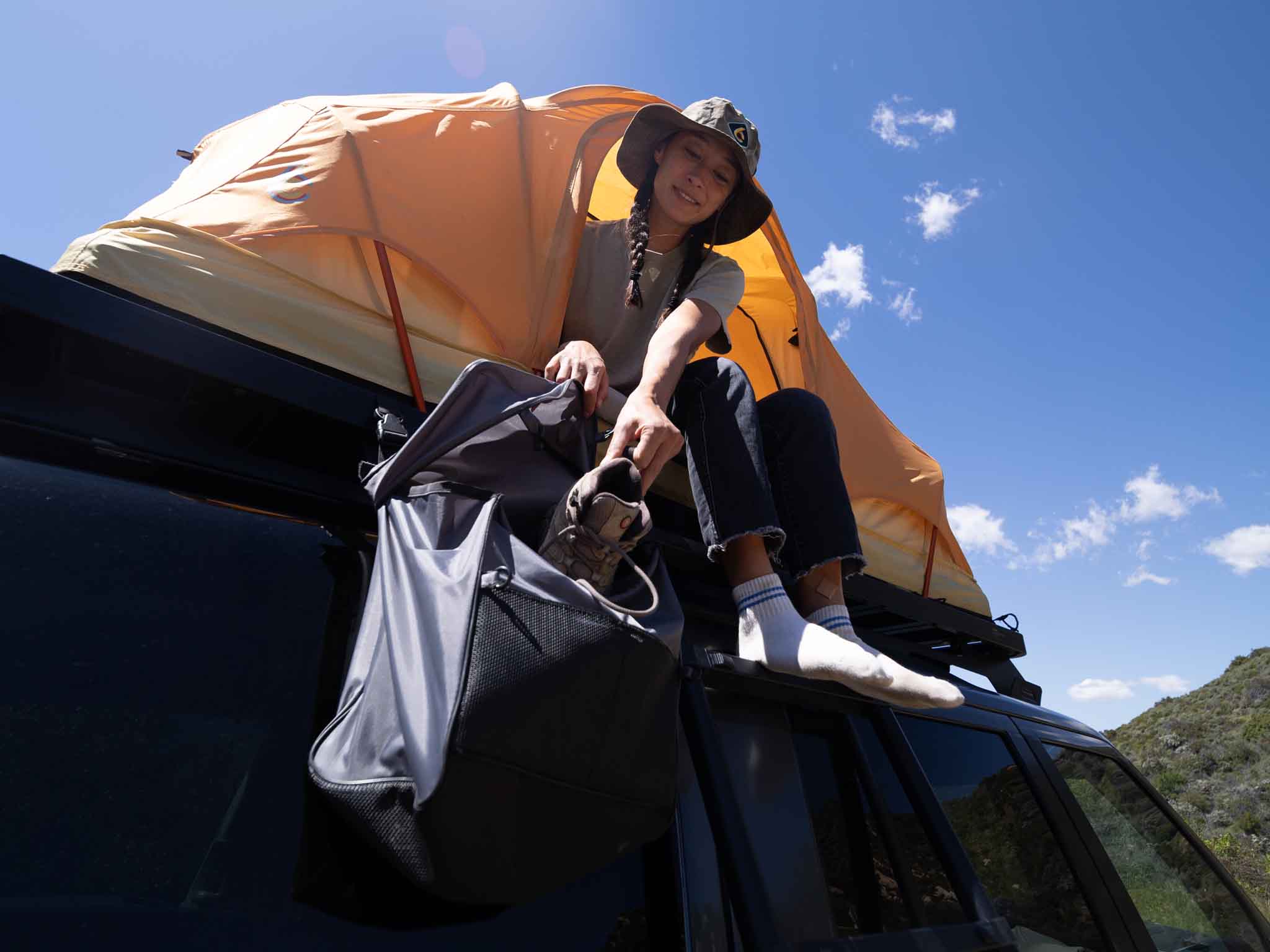 C6 OUTDOOR REV TENT SHOE BAG