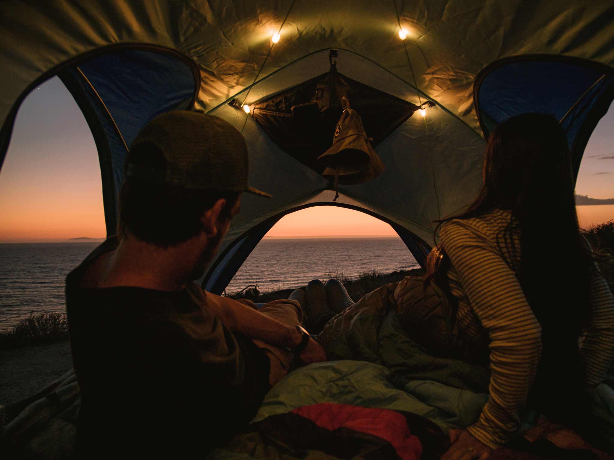 C6 OUTDOOR REV RACK TENT