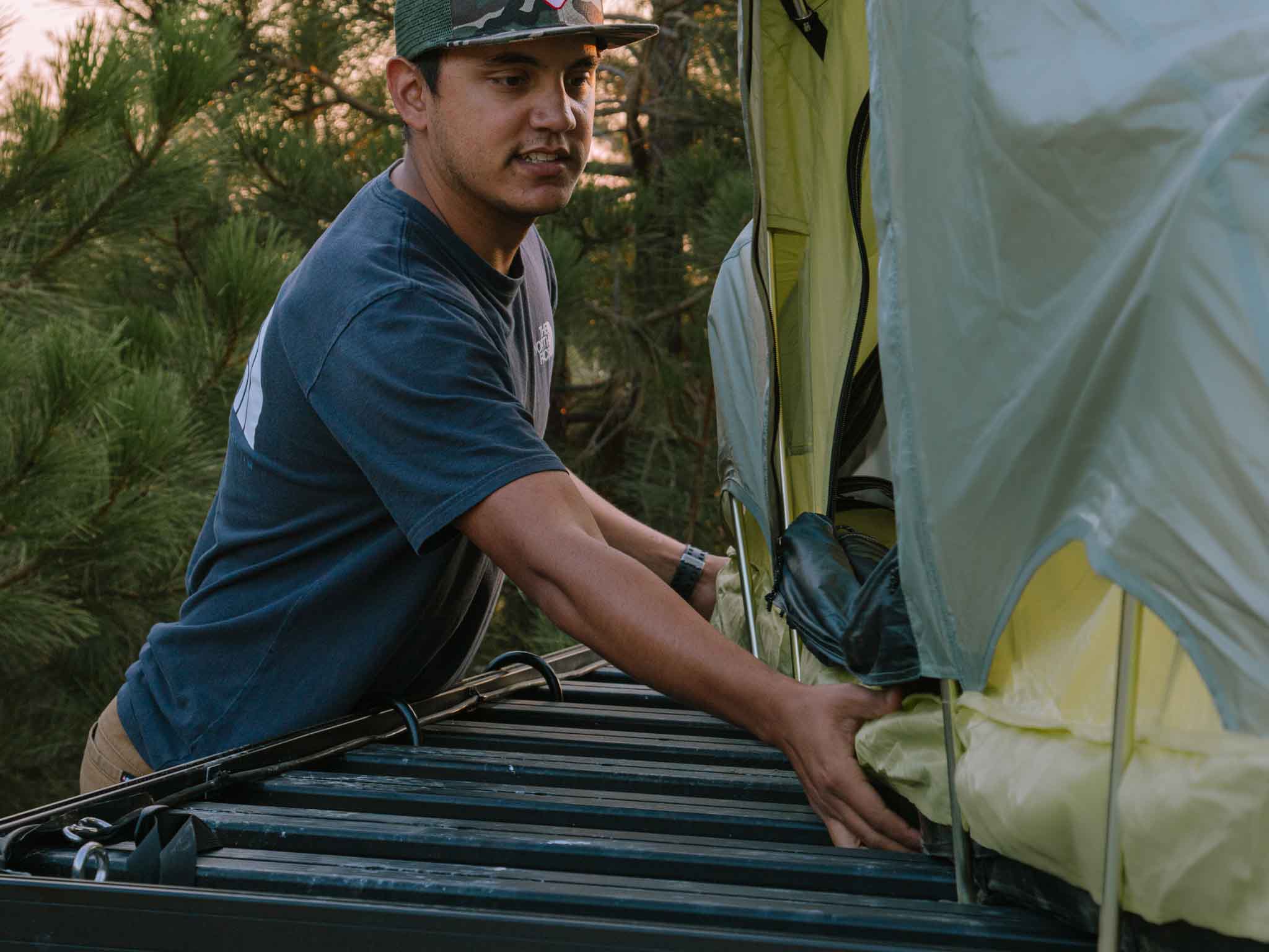 C6 OUTDOOR REV RACK TENT