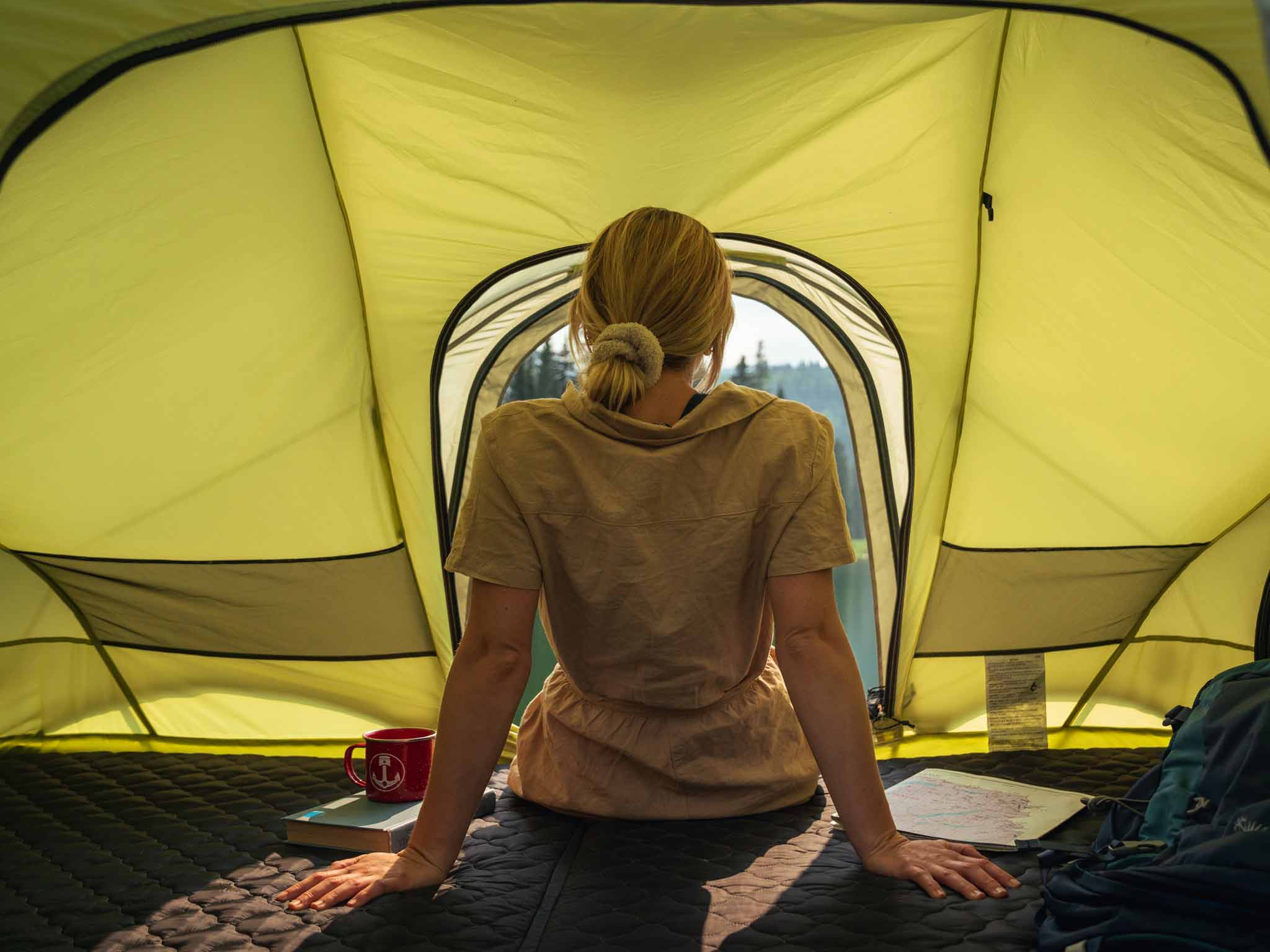 C6 OUTDOOR REV RACK TENT