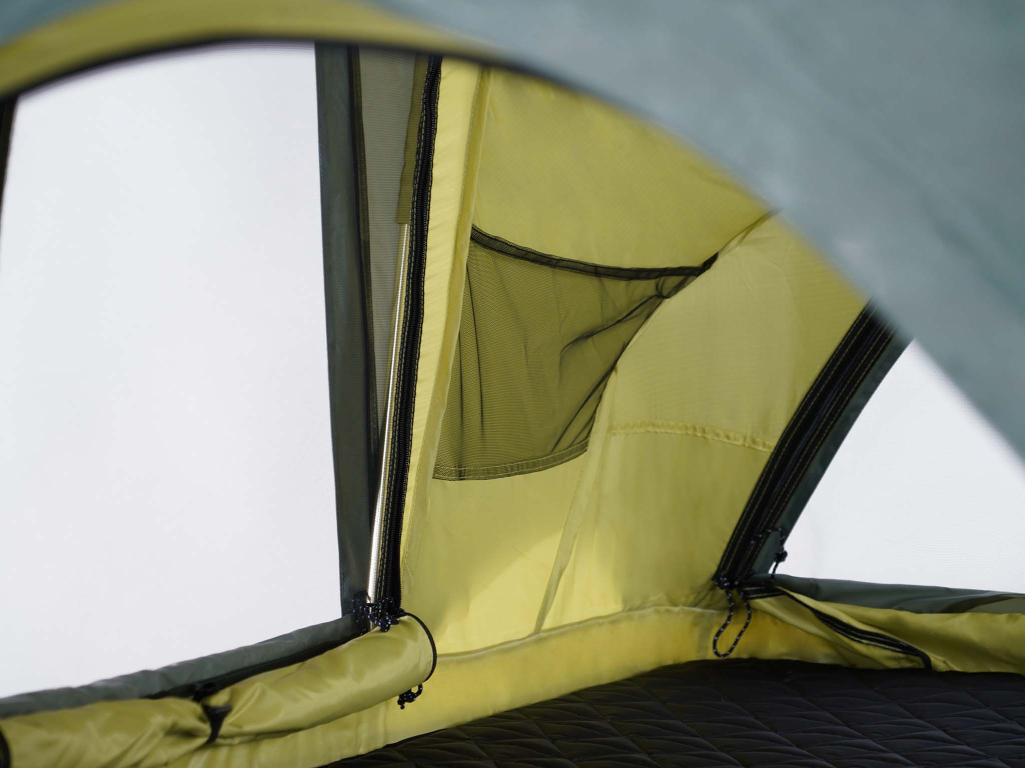 C6 OUTDOOR REV ROOF TOP TENT X